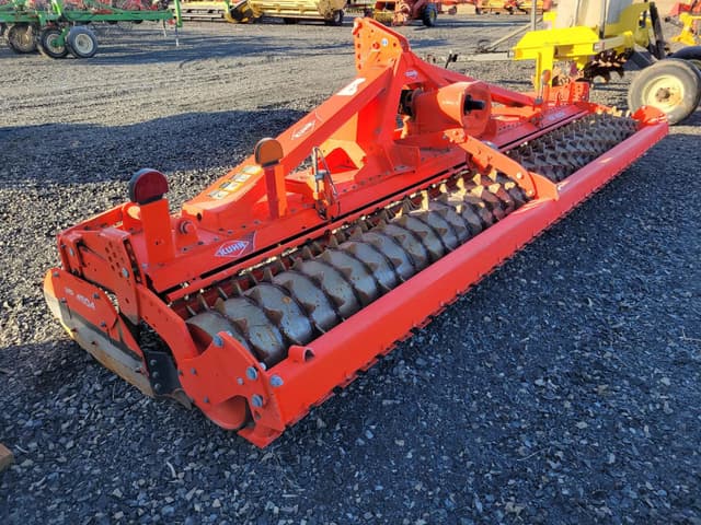 Image of Kuhn HR4504 equipment image 1