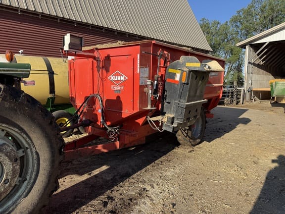 2020 Kuhn Knight 3130 Equipment Image0