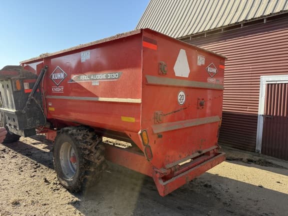 Image of Kuhn Knight 3130 equipment image 2