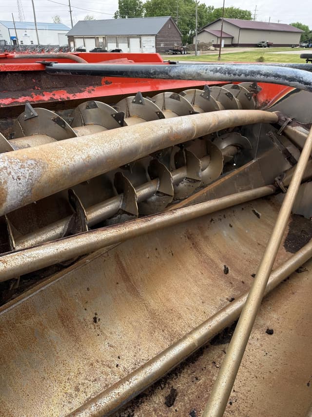 Image of Kuhn Knight RA142 equipment image 4