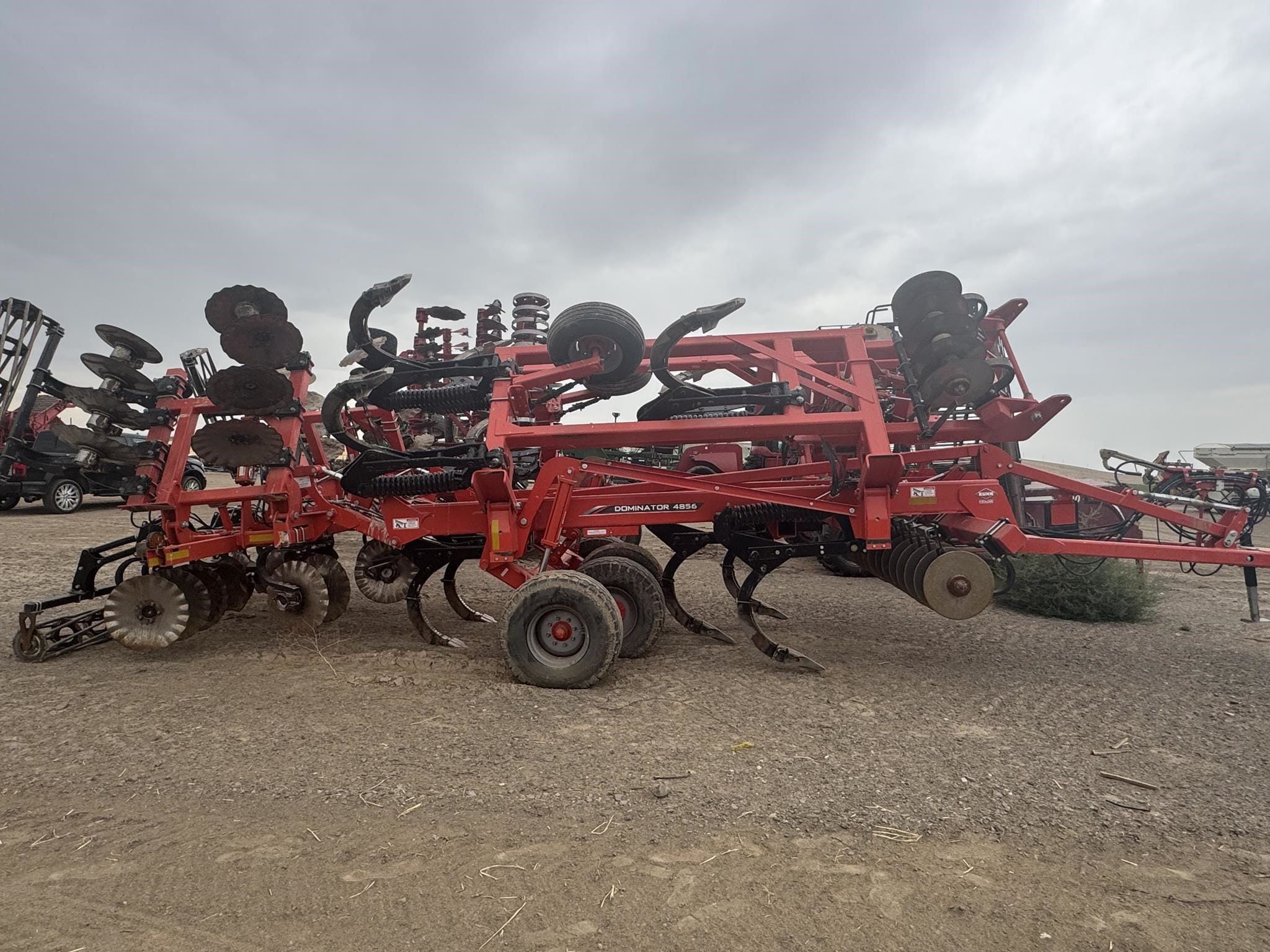 2020 Kuhn Krause Dominator 4856 Equipment Image0