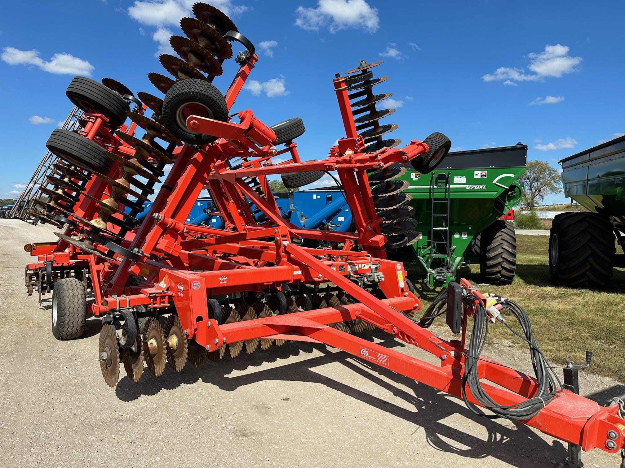 Main image Kuhn Krause Excelerator 8005