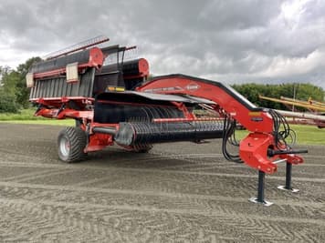 Main image Kuhn Merge-Maxx 1300