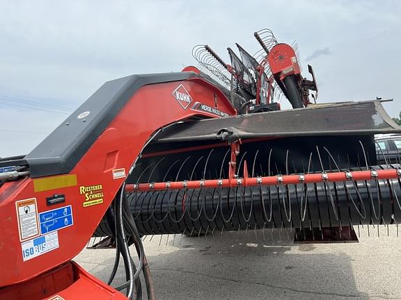 Image of Kuhn Merge-Maxx 1300 equipment image 3