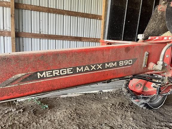 Image of Kuhn Merge-Maxx MM890 equipment image 2