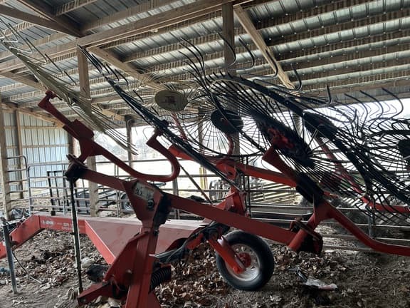 Image of Kuhn SR108 equipment image 4