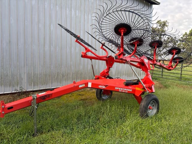 Image of Kuhn SR110GII equipment image 3