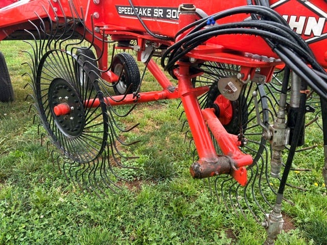 2020 Kuhn SR312 Equipment Image0