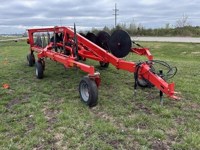 Image of Kuhn SR600 Primary Image