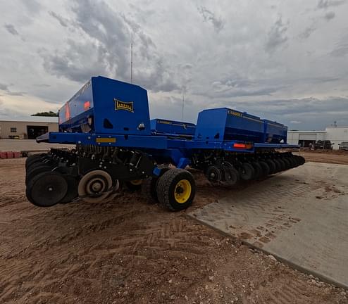 Image of Landoll 5531 equipment image 4