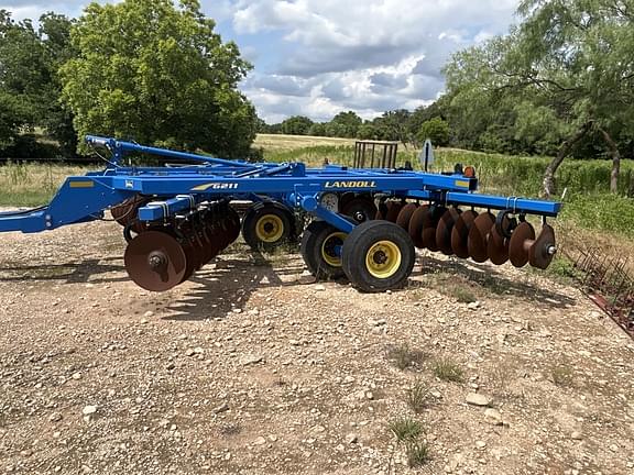 Image of Landoll 6211 equipment image 2