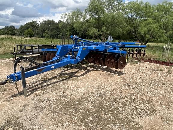 Image of Landoll 6211 equipment image 4