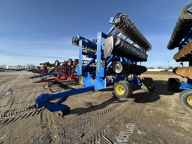 Image of Landoll 7833-40 equipment image 4