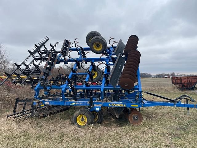 Image of Landoll 877 equipment image 1