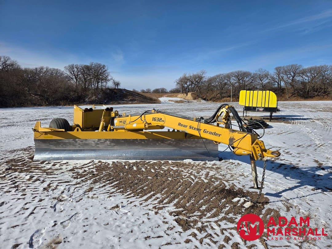 Image of Landoll 1632RS Primary image