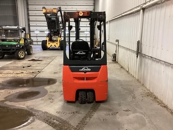Image of Linde E20 equipment image 3