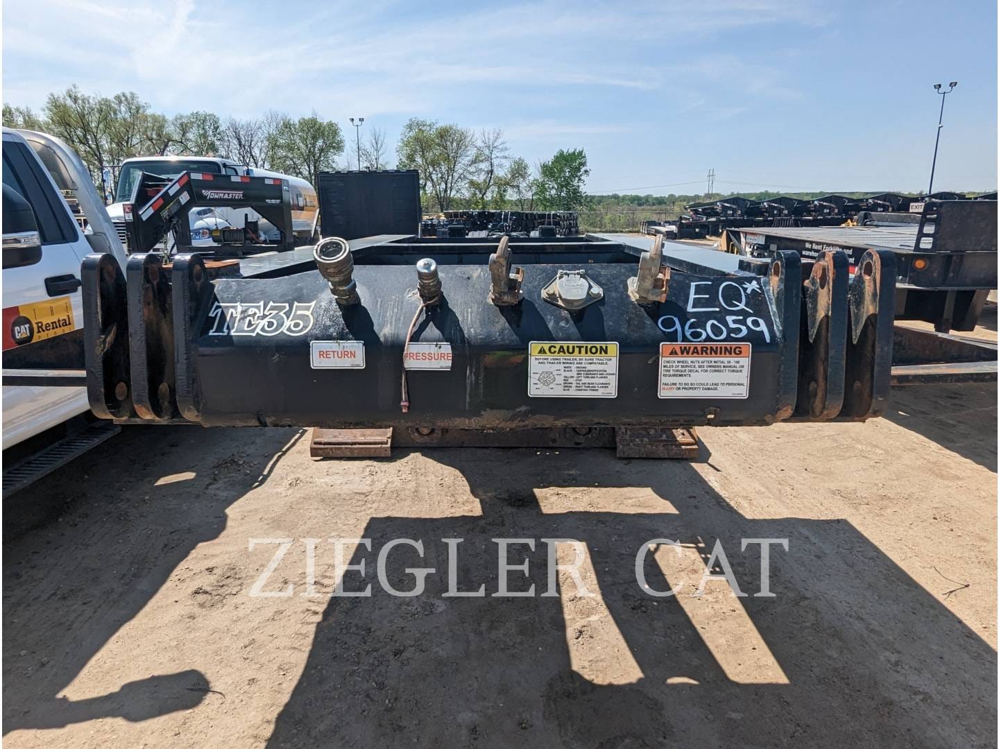 2020 Load King 503/605SSSFF Equipment Image0