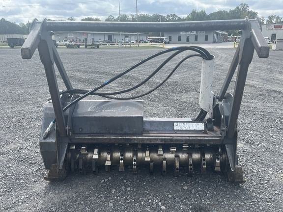 2020 Loftness 61CCHS208 Equipment Image0