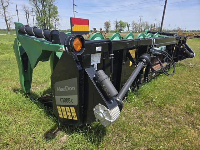 Image of MacDon C3008C equipment image 3