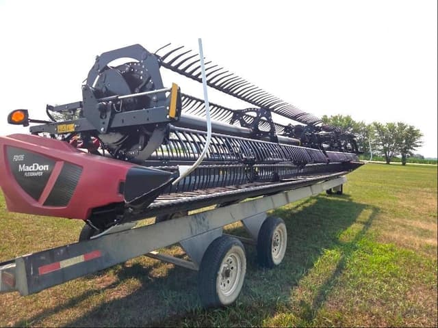 Image of MacDon FD1 equipment image 2