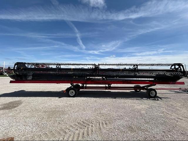 Image of MacDon FD140 equipment image 1