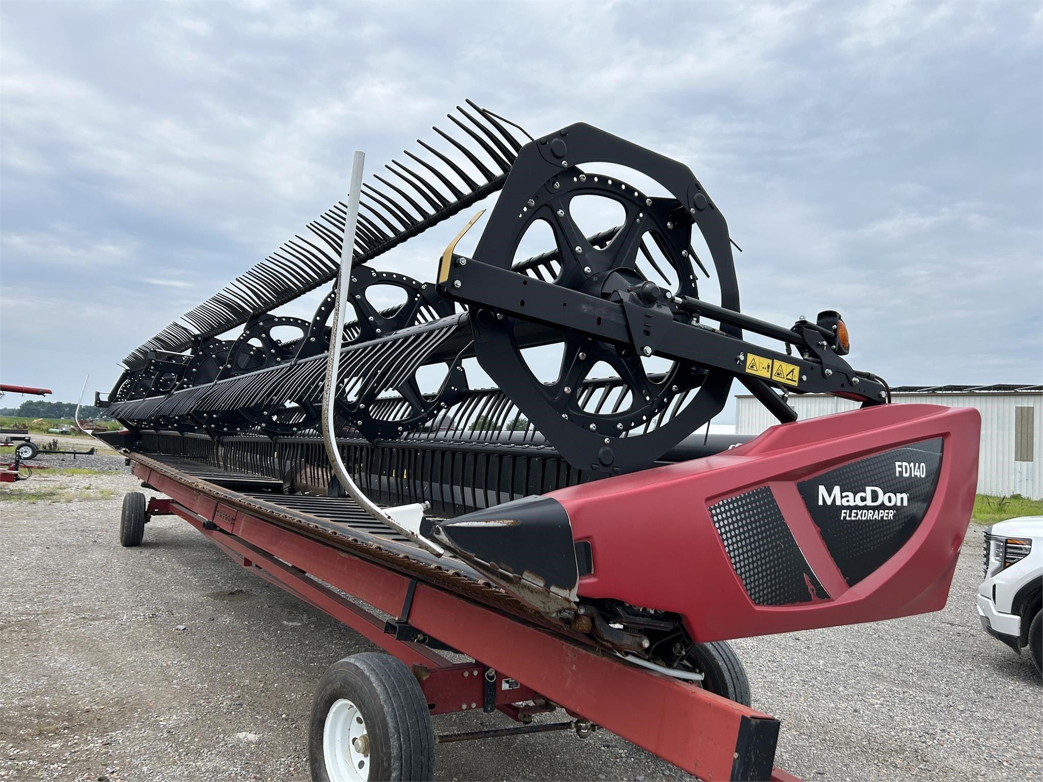 2020 MacDon FD140 Equipment Image0