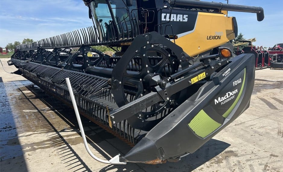 2020 MacDon FD140 Equipment Image0