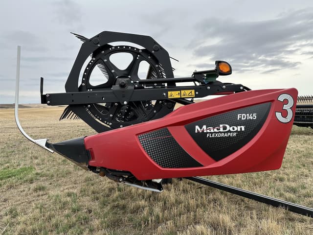 Image of MacDon FD145 equipment image 3