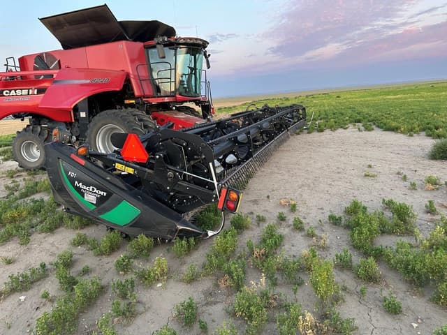 Image of MacDon FD145 equipment image 2