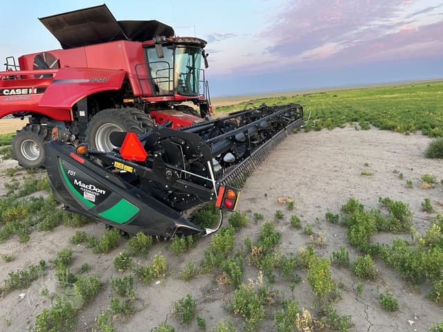 Image of MacDon FD145 equipment image 2