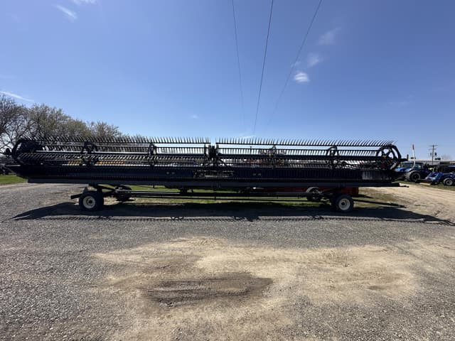 Image of MacDon FD145 equipment image 4