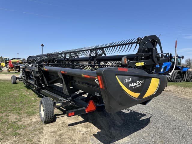 Image of MacDon FD145 equipment image 2