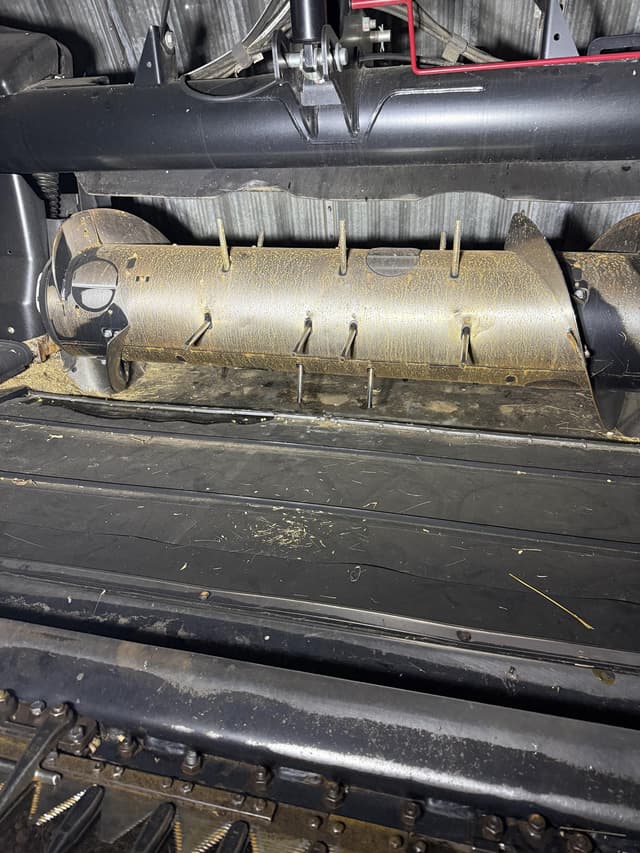 Image of MacDon FD145 equipment image 4