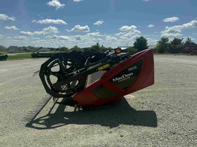 Image of MacDon FD135 equipment image 3