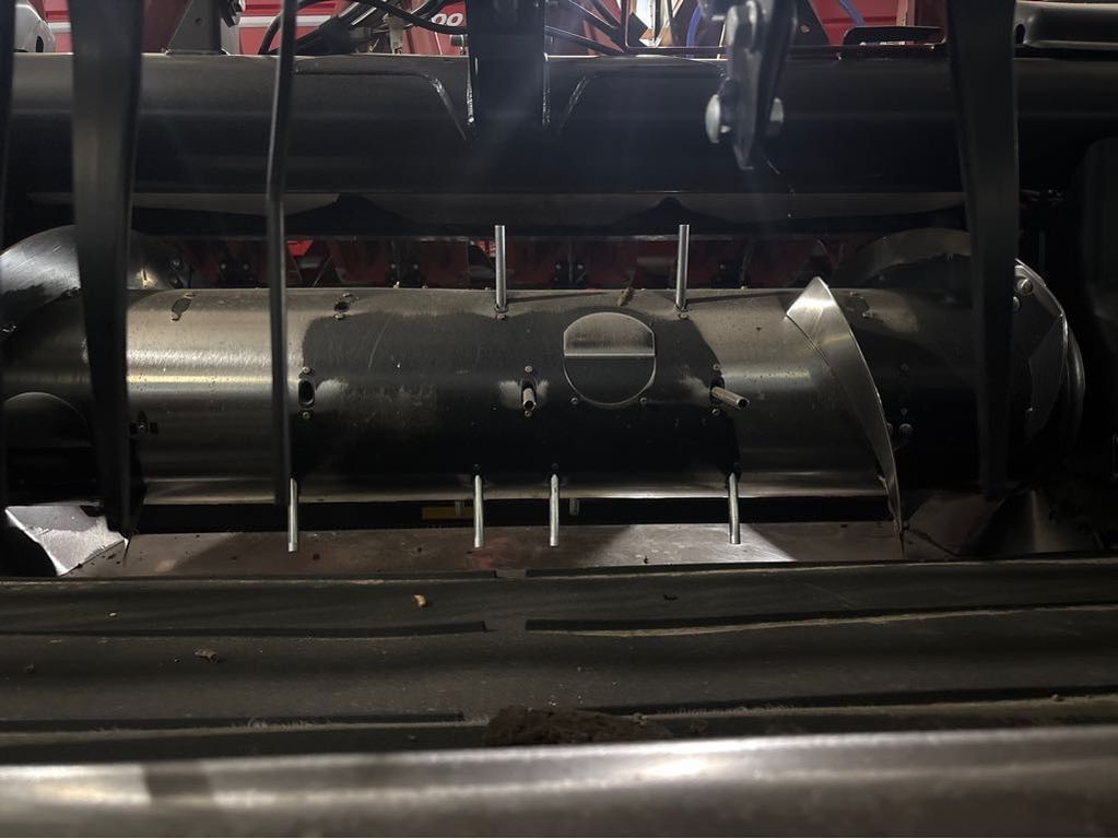 2020 MacDon FD135 Equipment Image0