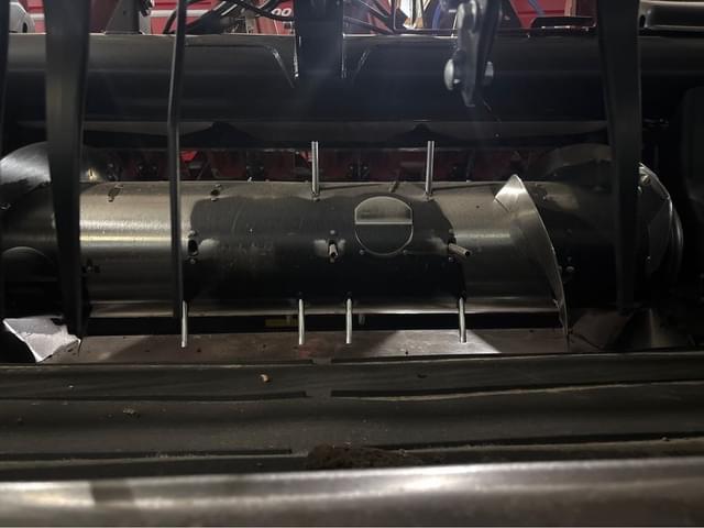 Image of MacDon FD135 equipment image 4