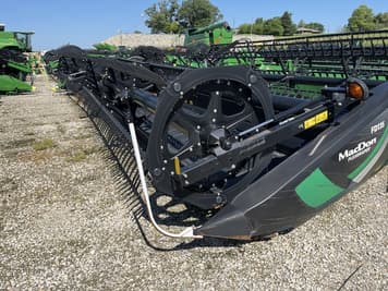 Main image MacDon FD135