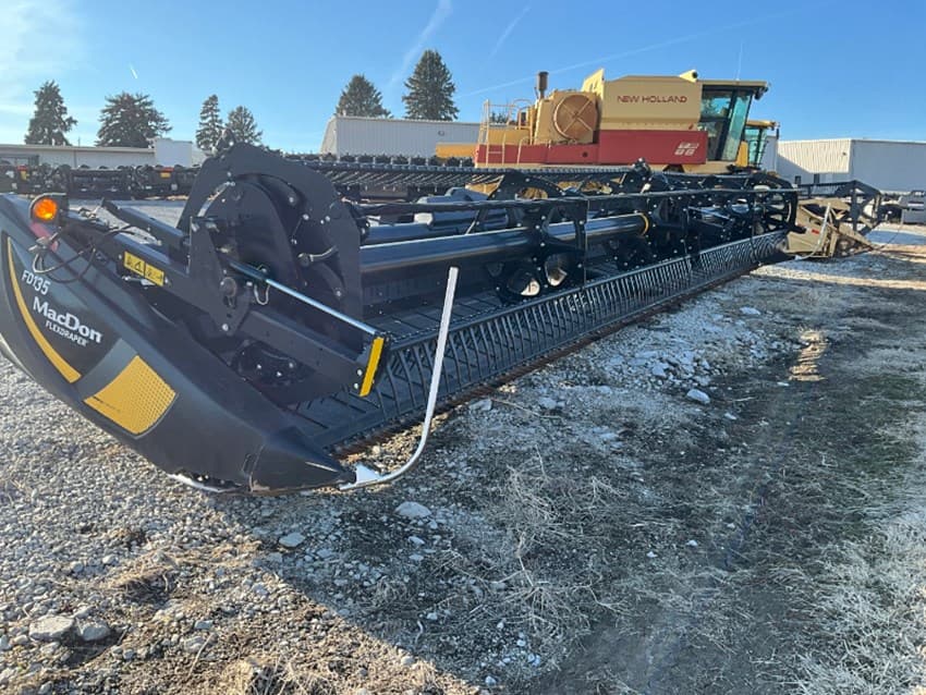 Image of MacDon FD135 Image 1