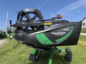 Main image MacDon FD140