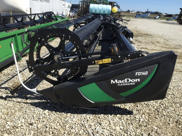 Main image MacDon FD140