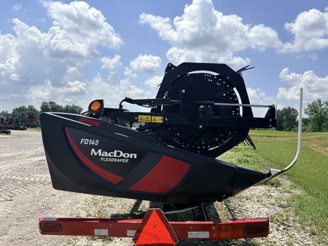 Image of MacDon FD145 equipment image 3