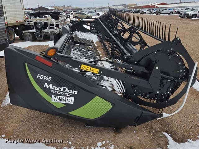 Image of MacDon FD145 equipment image 3