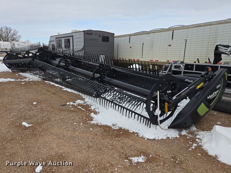 2020 MacDon FD145 Equipment Image0