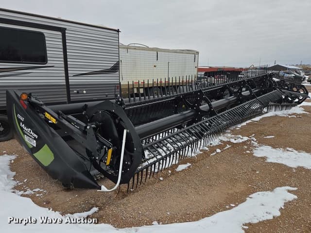 Image of MacDon FD145 equipment image 2