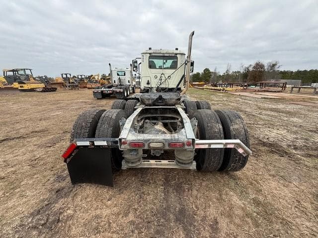 Image of Mack AN64T equipment image 3