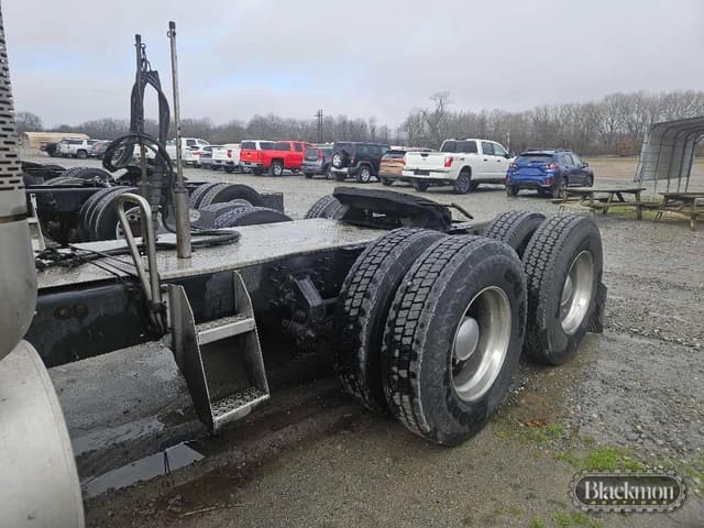 Image of Mack AN64T equipment image 1