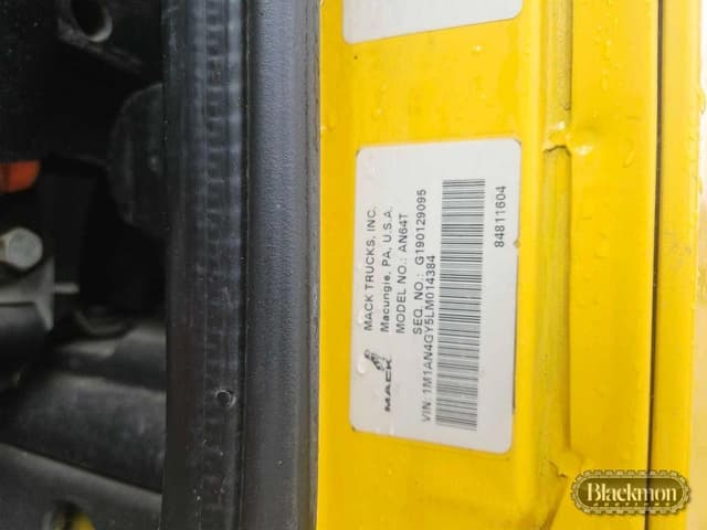 Image of Mack AN64T equipment image 3