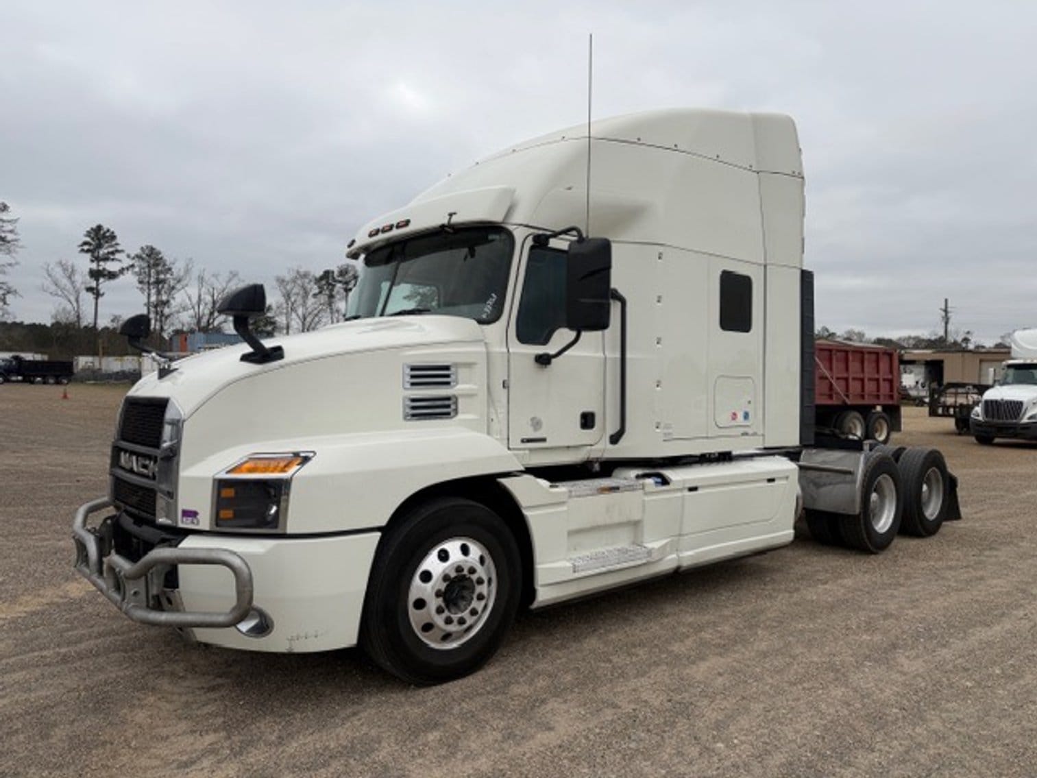 2020 Mack Anthem Equipment Image0