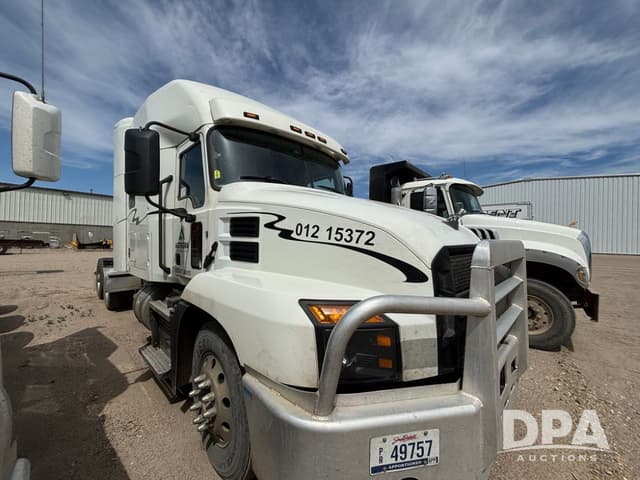 Image of Mack AN64T equipment image 4