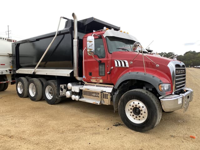 Image of Mack GR64F equipment image 3